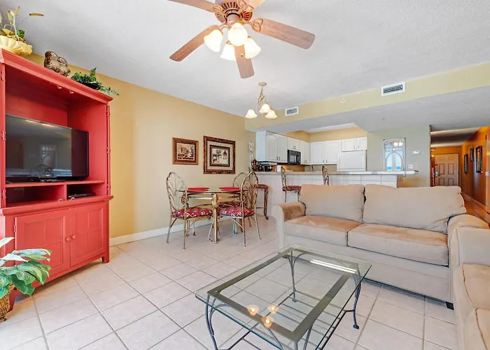 Pelican Pointe